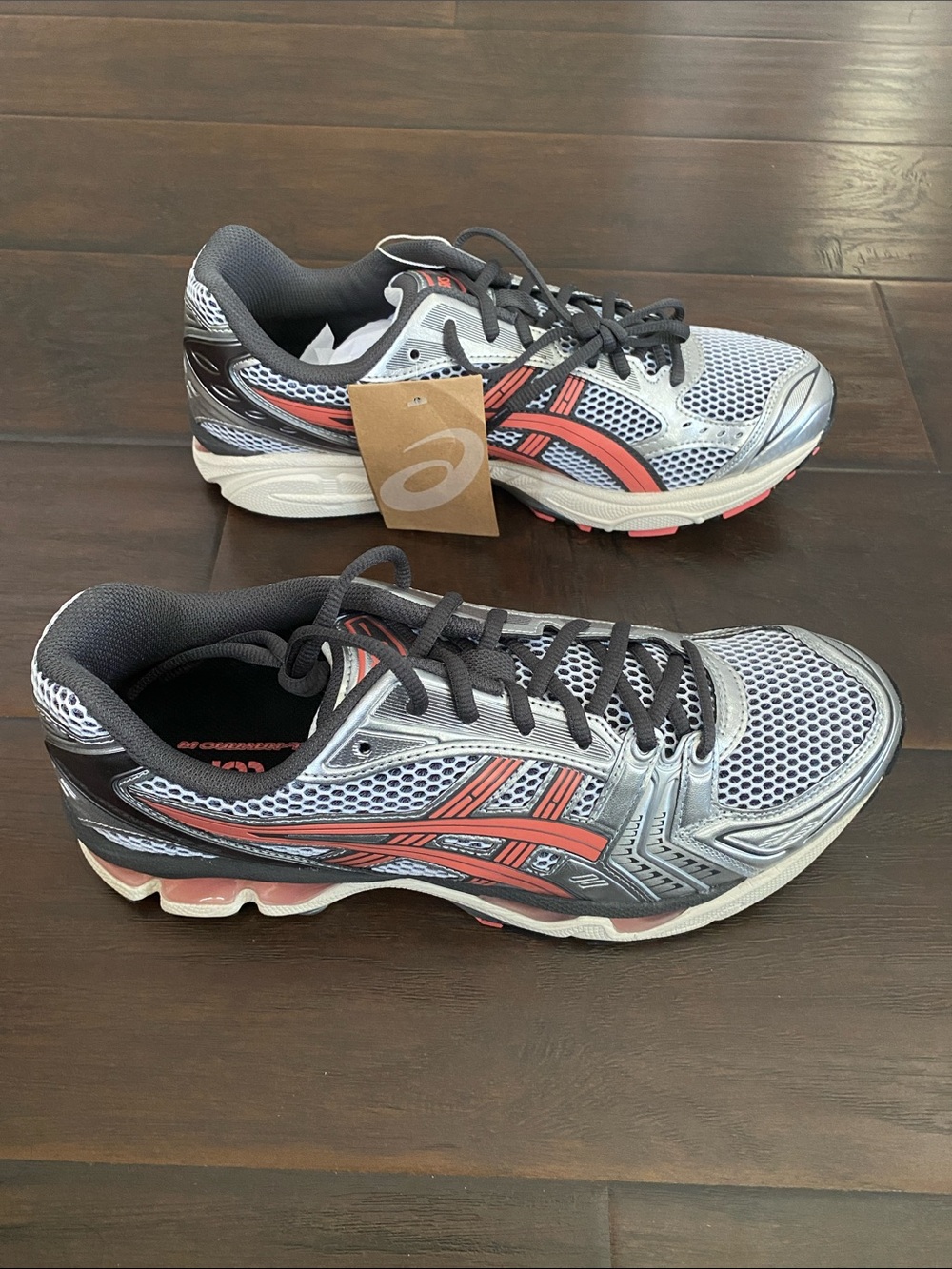 New with tag ASICS Gel Kayano 14 Papaya lace up sneakers men’s size variant